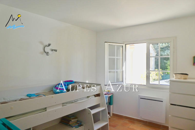 Villa - 150 m² - 6 pièces