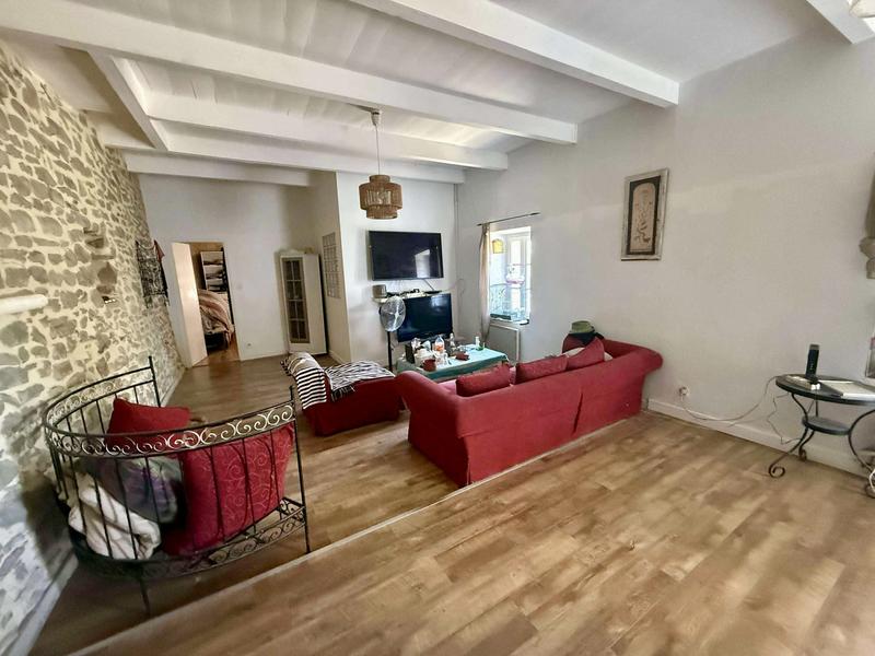 Maison - 166 m² - 4 pièces