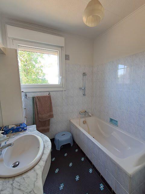 Maison traditionnelle - 126 m² - 6 pièces