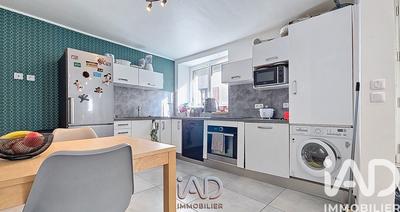 Maison - 57 m² - 4 pièces