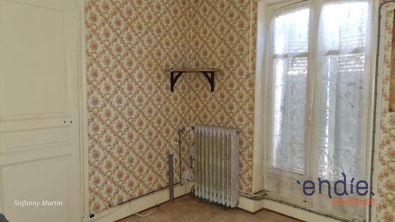 Maison de village - 256 m² - 11 pièces