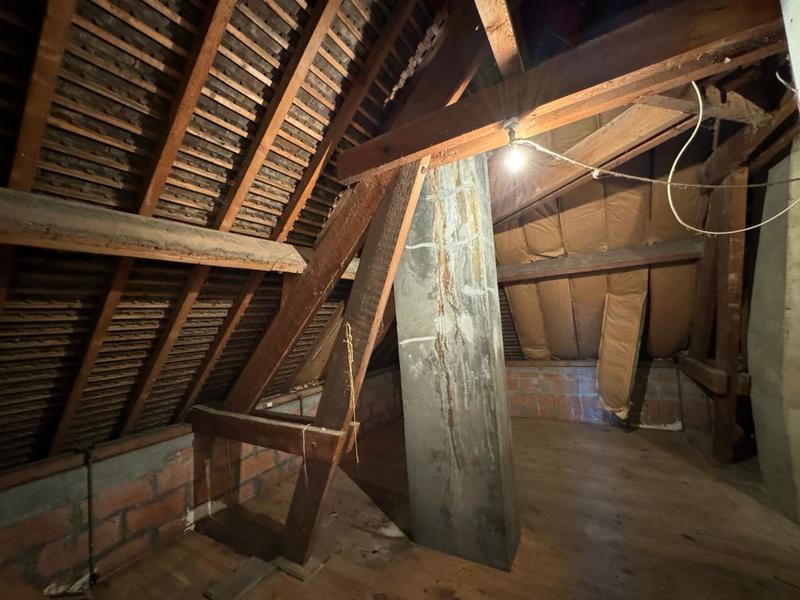 Maison - 121 m² - 6 pièces