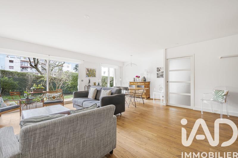 Appartement - 105 m² - 5 pièces