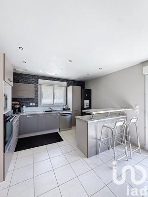 Maison - 145 m² - 7 pièces