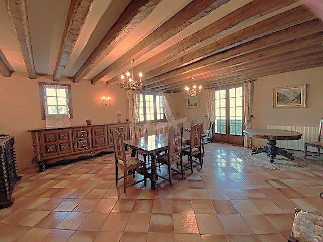 Maison - 138 m² - 4 pièces