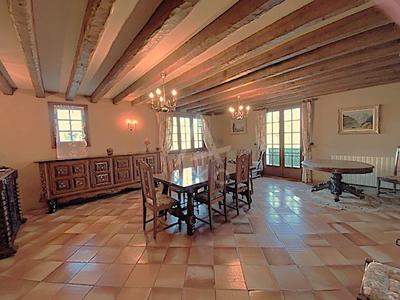 Maison - 138 m² - 4 pièces