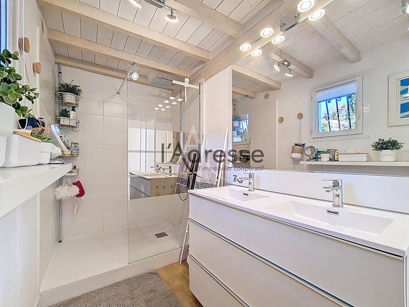 Villa - 133 m² - 5 pièces