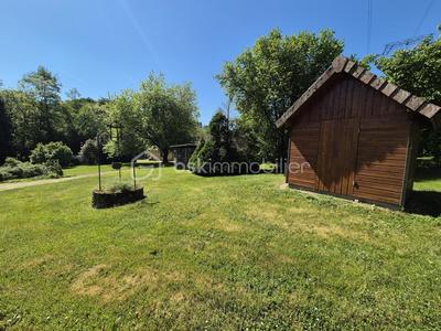 Propriété - 134 m² - 4 pièces