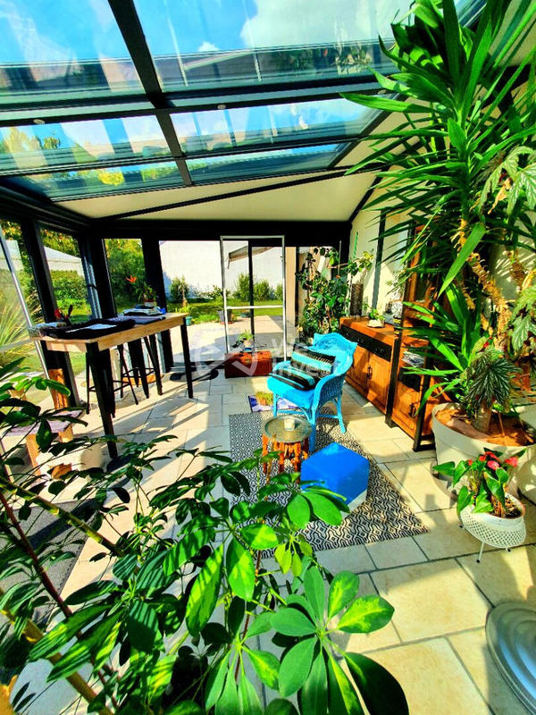 Maison - 186 m² - 9 pièces