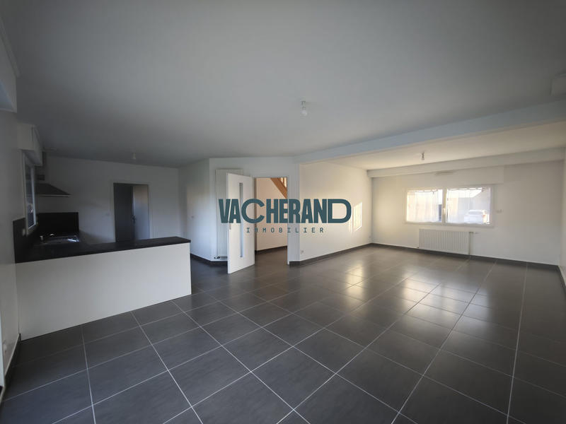 Maison - 100 m² - 7 pièces