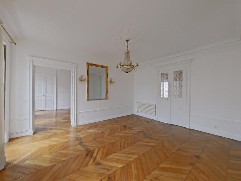 Appartement - 126 m² - 3 pièces