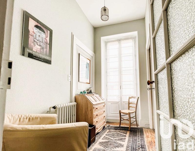 Maison - 200 m² - 8 pièces