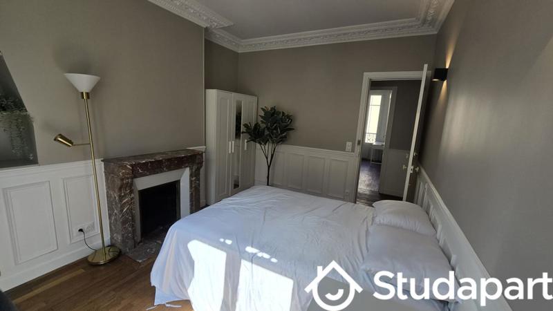 Chambre - 14 m² - 1 pièce