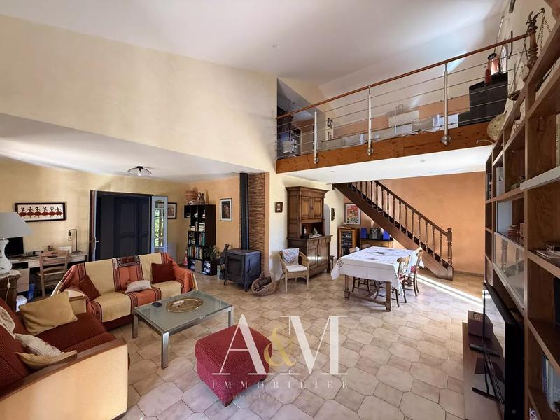 Villa - 120 m² - 4 pièces