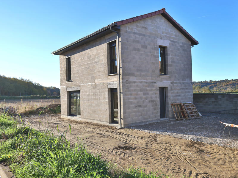 Maison - 92 m² - 4 pièces