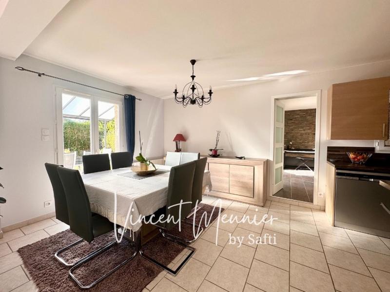 Maison - 140 m² - 7 pièces