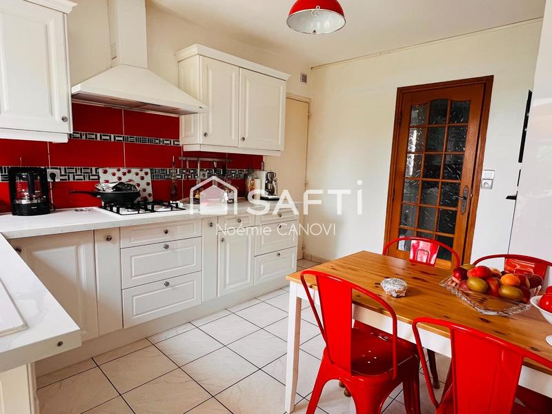 Maison - 135 m² - 5 pièces