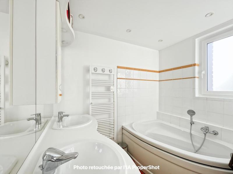 Appartement - 91 m² - 4 pièces