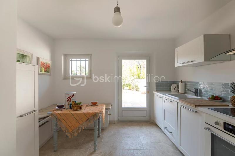 Villa - 150 m² - 6 pièces