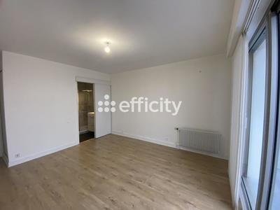 Appartement - 116 m² - 6 pièces