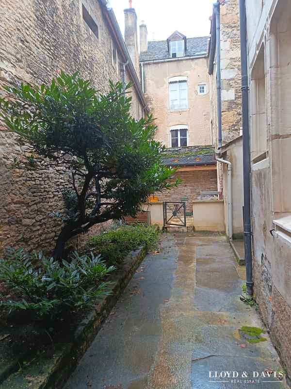 Loft - 100 m² - 1 pièce