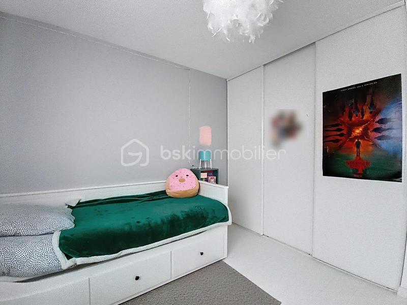 Maison - 102 m² - 4 pièces