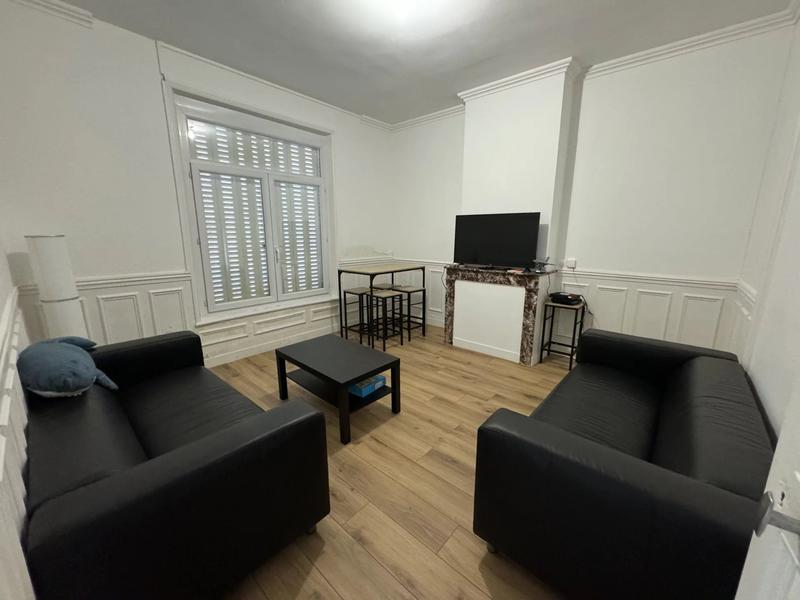 Appartement - 152 m² - 2 pièces