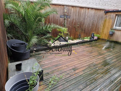 Maison - 200 m² - 6 pièces