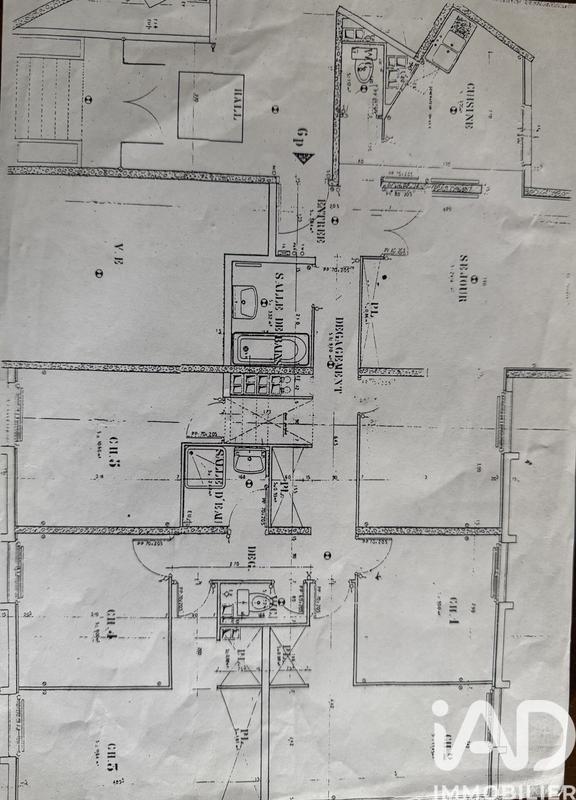 Appartement - 114 m² - 6 pièces