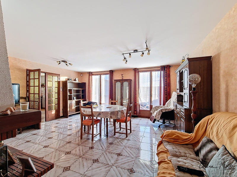 Maison - 100 m² - 5 pièces