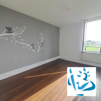 Maison - 190 m² - 8 pièces