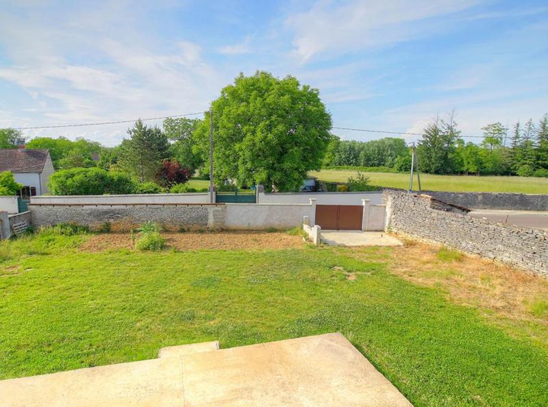 Maison - 232 m² - 7 pièces