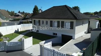 Maison - 127 m² - 7 pièces