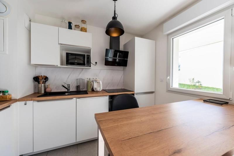 Appartement - 92 m² - 4 pièces