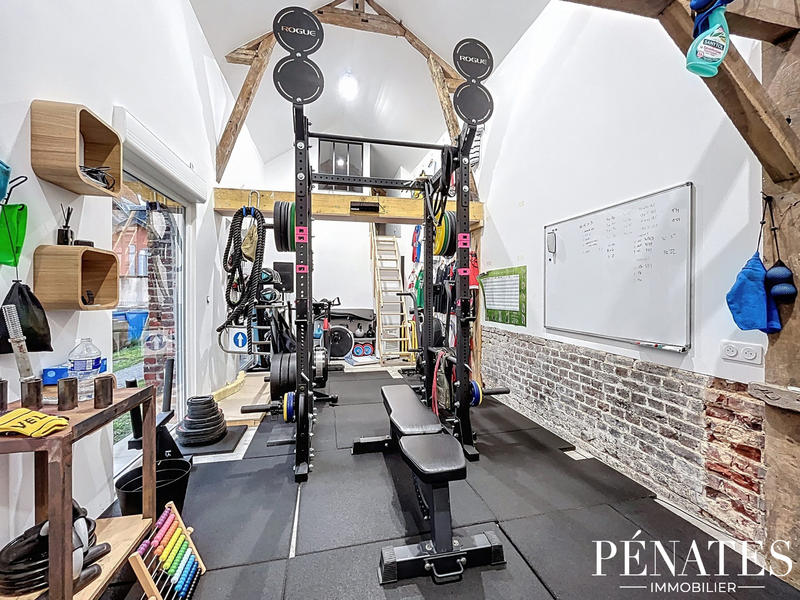 Maison - 195 m² - 7 pièces