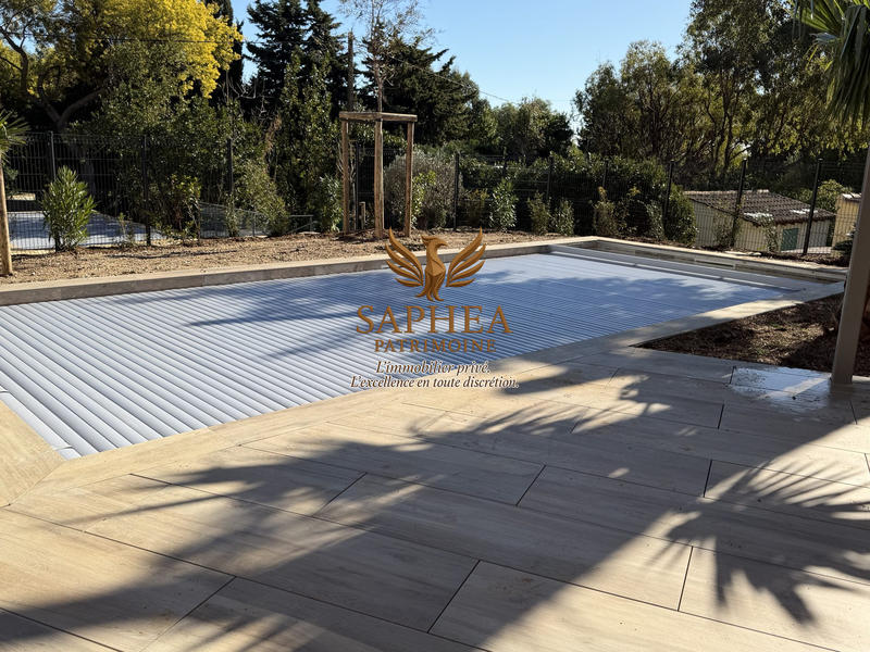 Villa - 144 m² - 5 pièces