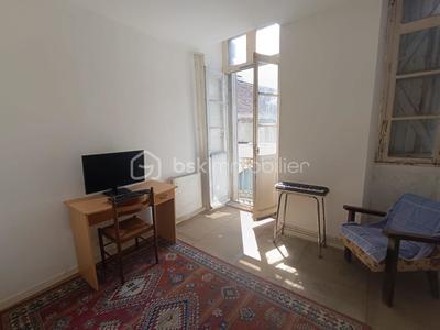 Immeuble - 256 m² - 9 pièces