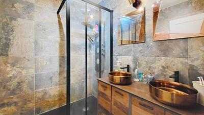 Maison - 96 m² - 5 pièces