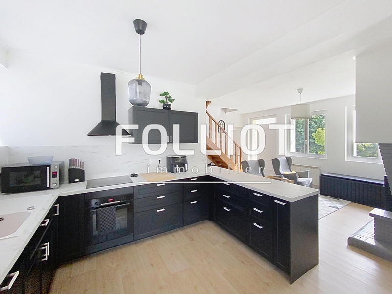 Maison - 170 m² - 7 pièces