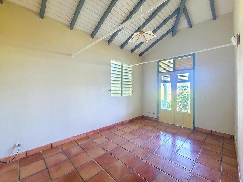 Maison - 185 m² - 6 pièces