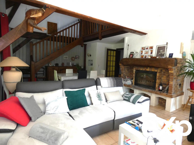 Maison - 155 m² - 5 pièces