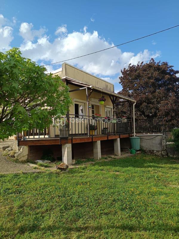 Maison ancienne - 304 m² - 7 pièces