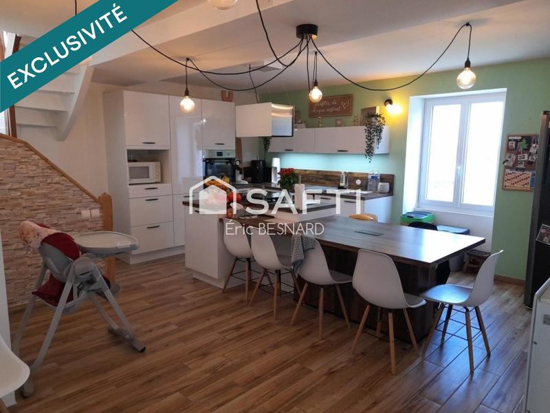 Maison - 110 m² - 6 pièces