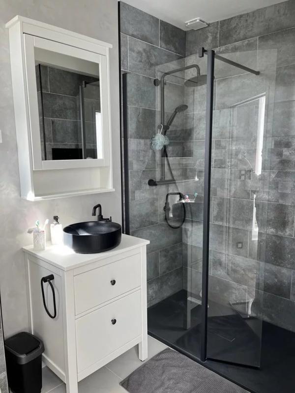 Propriété - 191 m² - 6 pièces