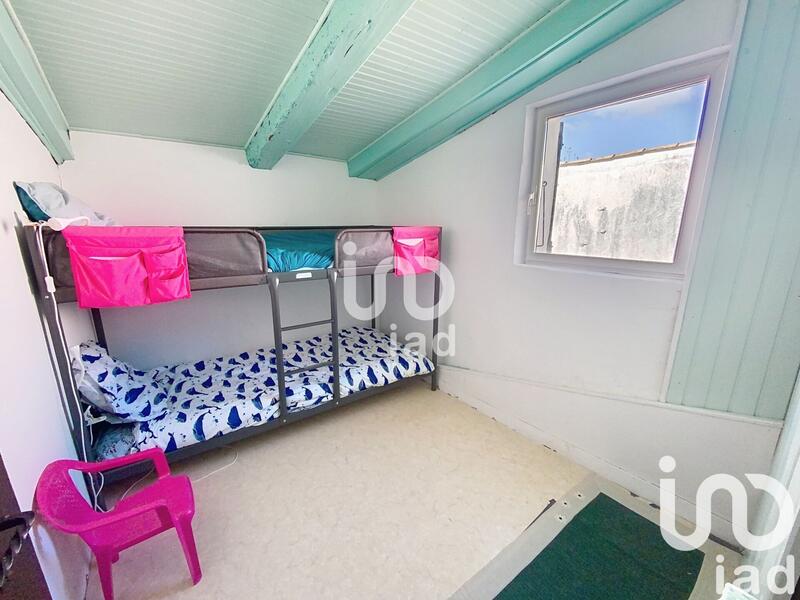 Maison - 195 m² - 8 pièces