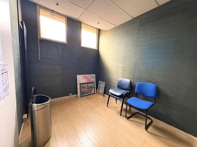 Local d'activités - 145 m²