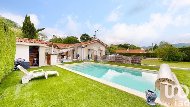 Maison - 120 m² - 4 pièces