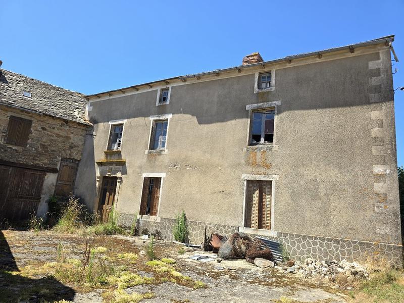 Corps de ferme - 260 m² - 6 pièces