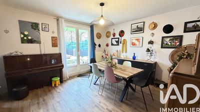 Maison - 106 m² - 5 pièces