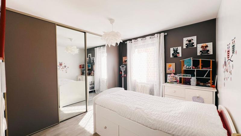 Duplex - 232 m² - 9 pièces